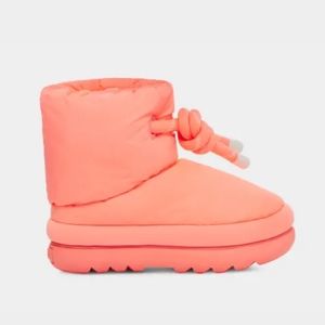 UGG Classic Maxi Short Coral Sz10